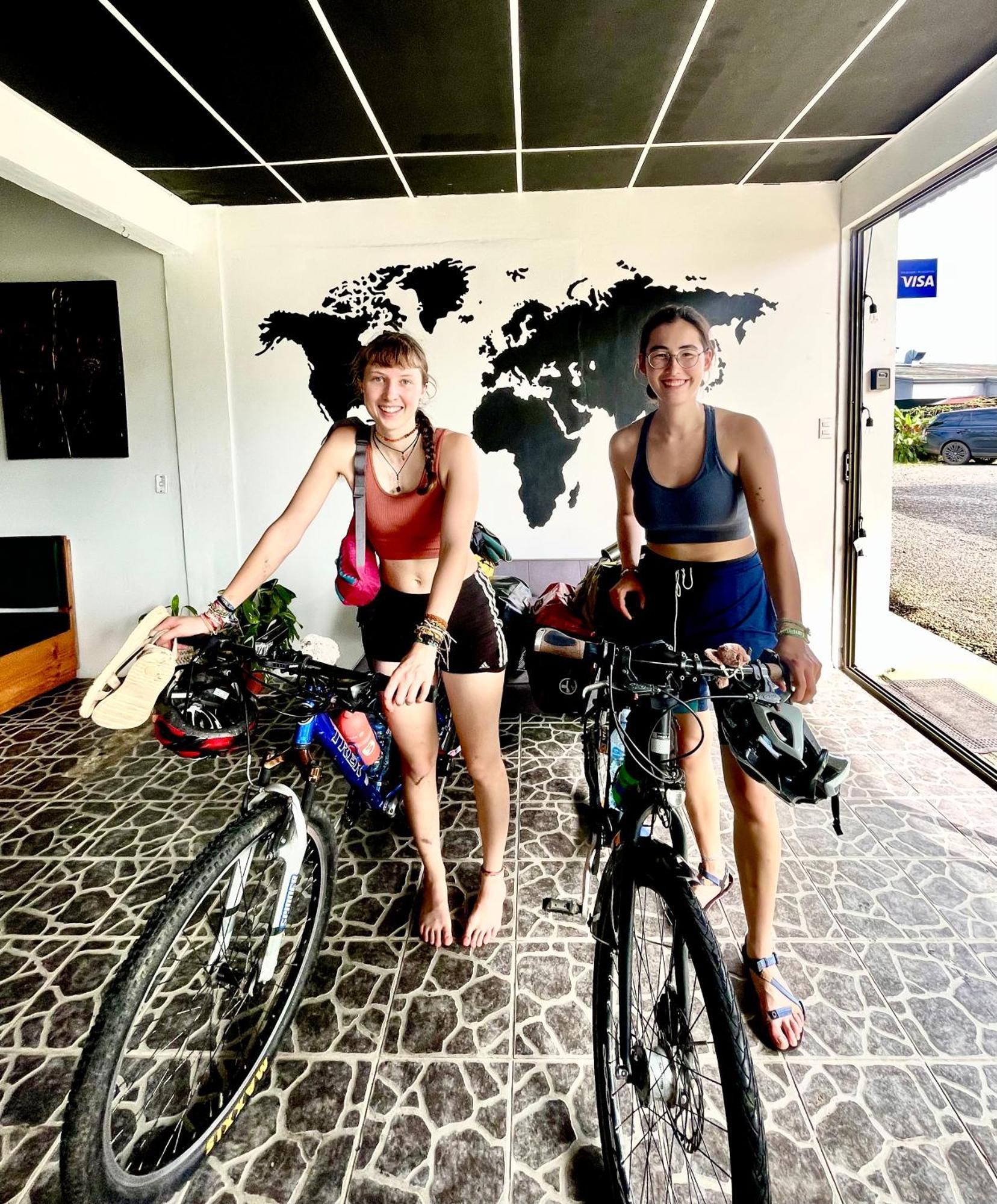 Asha Hostel La Fortuna ภายนอก รูปภาพ